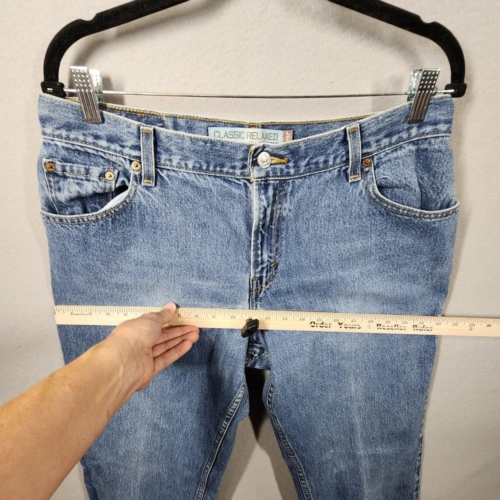 Vintage Levis 550 Relaxed Fit Tapered Leg Mom Jeans Size 16L High Rise Denim 90s